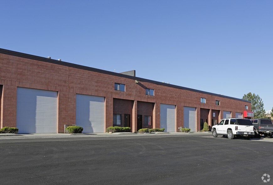 More Photos Of 529-559 W 9460 S, Sandy Warehouse For Lease