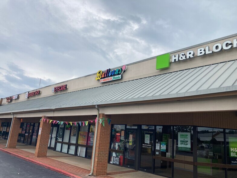 More Photos Of 7520-7587 Highway 85, Riverdale General Retail For Lease