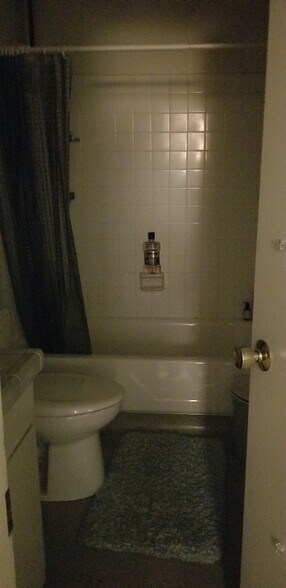 More Photos Of 344 SE 29th Ave, Portland Apartments For Sale