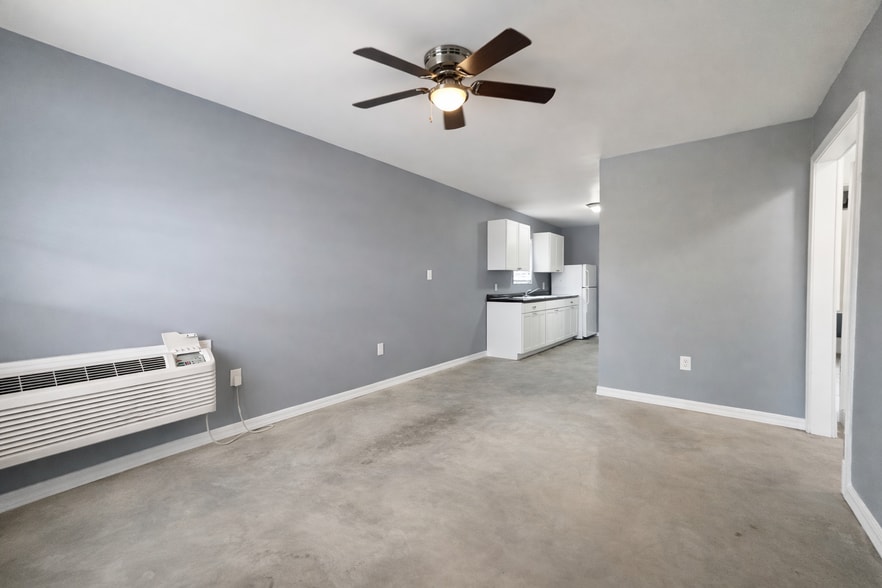More Photos Of 1702 Grammont St, Monroe Apartments For Sale