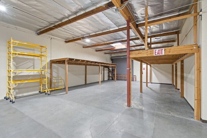 More Photos Of 570 Parrott St, San Jose Warehouse For Lease