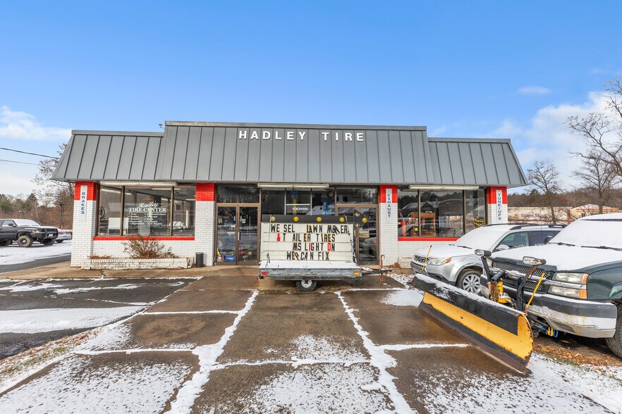 More Photos Of 444 Russell St, Hadley Service Station For Lease