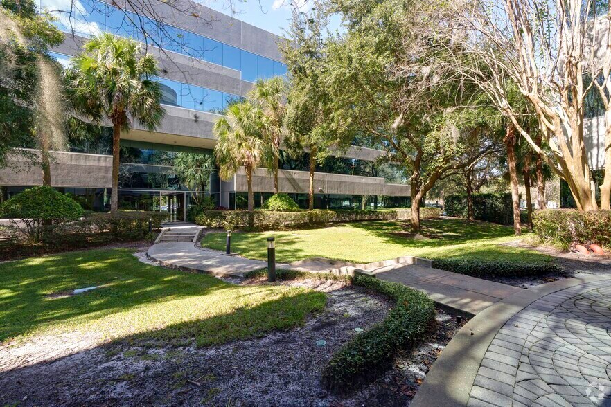 More Photos Of 601 S Lake Destiny Rd, Maitland Unknown For Lease