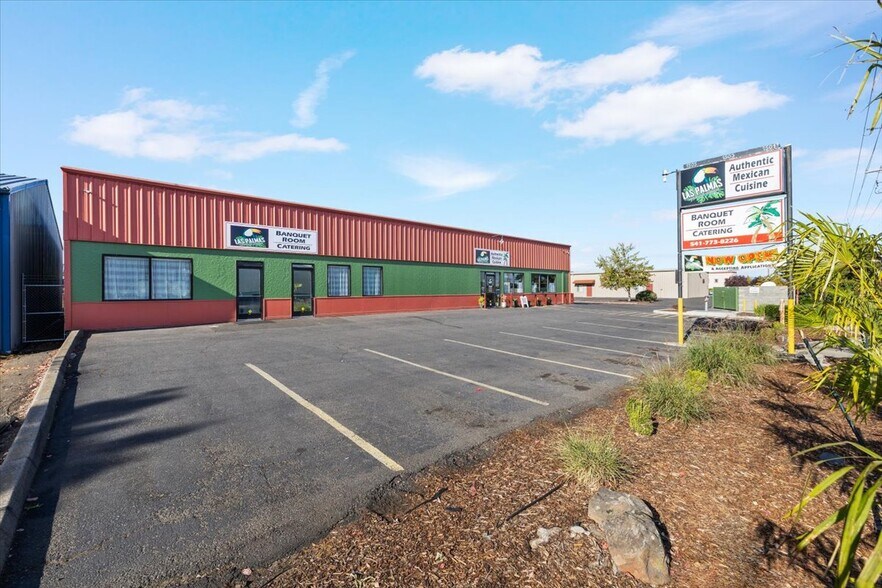 More Photos Of 1501 Sage Rd, Medford Warehouse For Sale