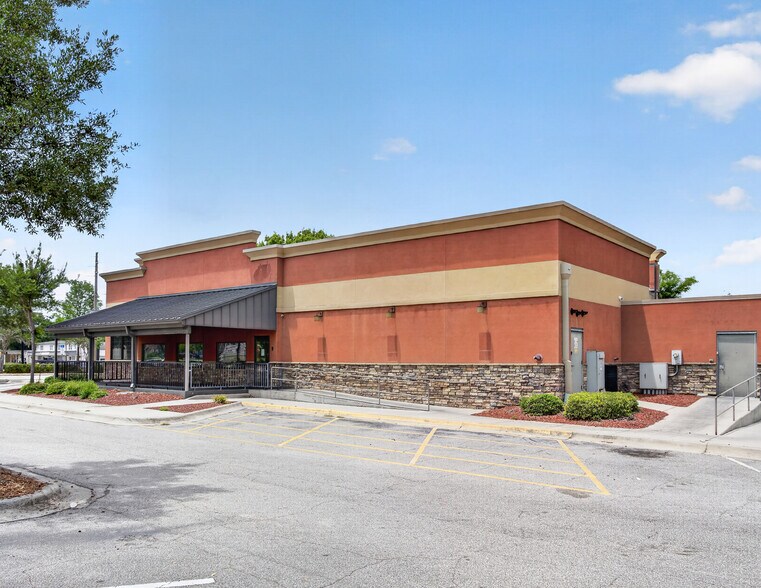 More Photos Of 3315 S US Highway 17/92, Casselberry Restaurant For Lease