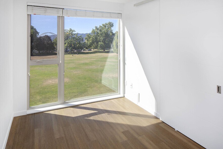 More Photos Of 3705 N Overlook Blvd, Portland Apartments For Sale