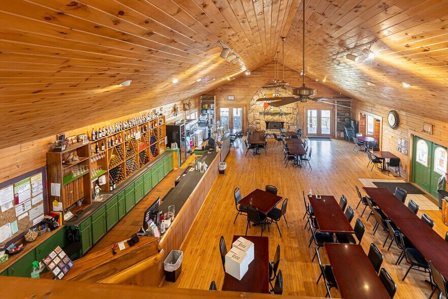 More Photos Of 14391 IL-37, Whittington Winery Vineyard For Sale