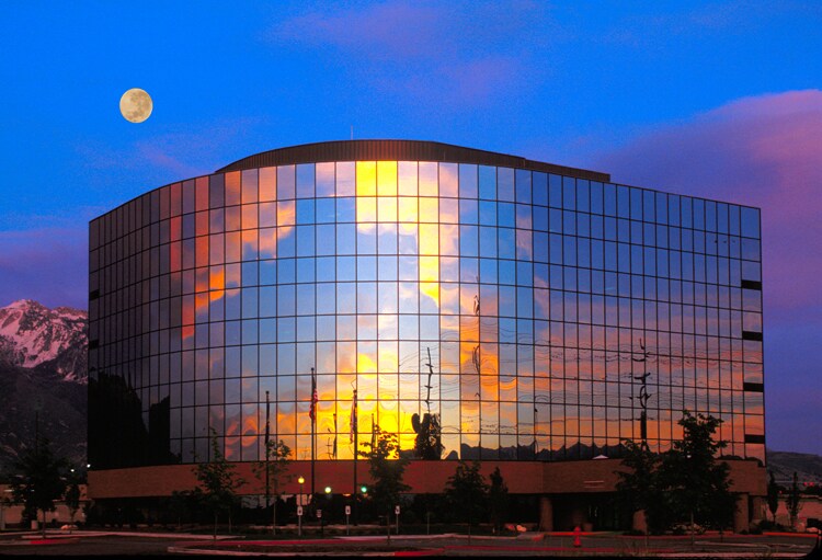 More Photos Of 10421 S Jordan Gtwy, South Jordan Office For Lease