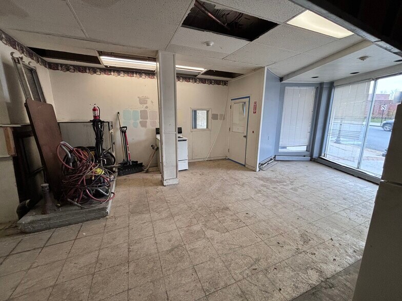 More Photos Of 3 Orchard St, Pittsfield Apartments For Lease