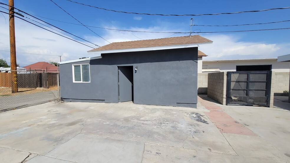 More Photos Of 605 E Valley Blvd, Colton Freestanding For Lease