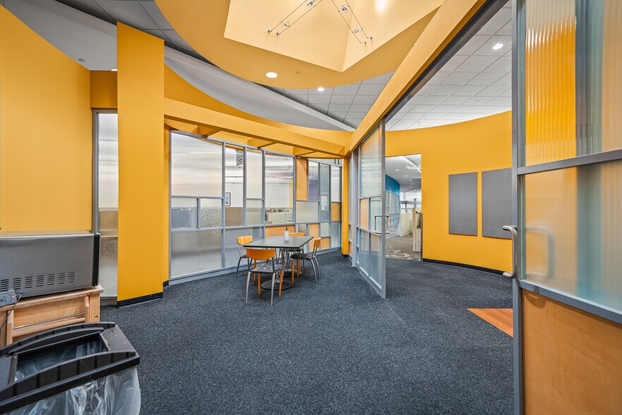 More Photos Of 4320 Huron Ave, Lubbock Office For Sale