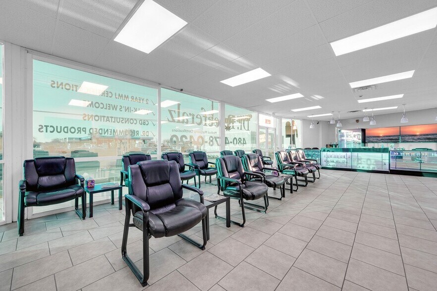 More Photos Of 3550 E Broadway Rd, Mesa Freestanding For Lease