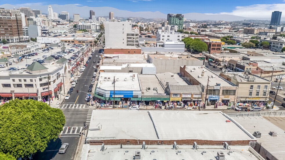 More Photos Of 904 Wall St, Los Angeles Storefront For Lease