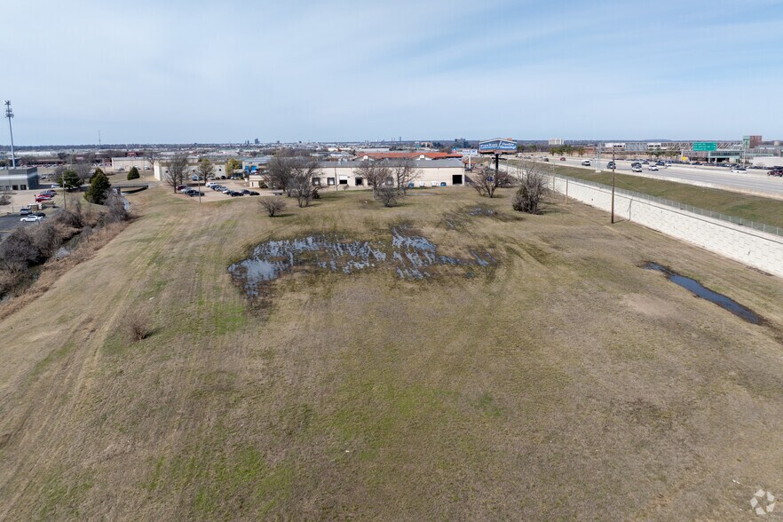 More Photos Of 5300 S 129th East Ave, Tulsa Warehouse For Lease