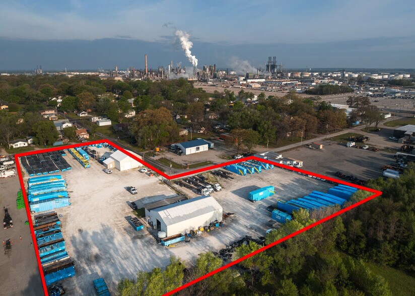 More Photos Of 300 Washington St, South Roxana Warehouse For Sale