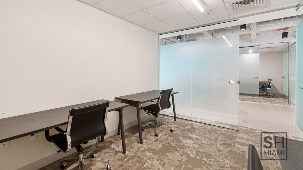 More Photos Of 820 W 41st St, Miami Beach Coworking Space