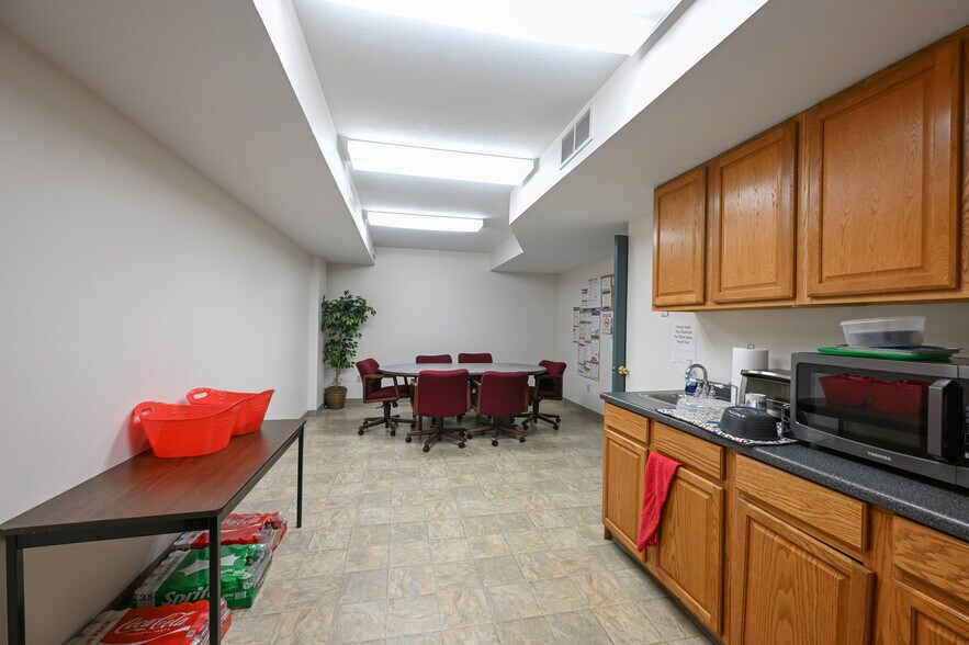 More Photos Of 312 N Cleveland Massillon Rd, Akron Medical For Lease