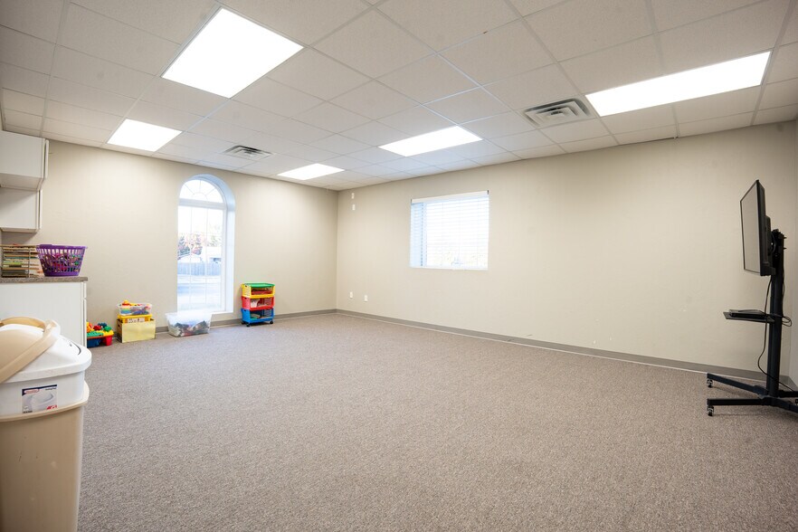 More Photos Of 11744 W Reno Ave, Yukon Religious Facility For Sale