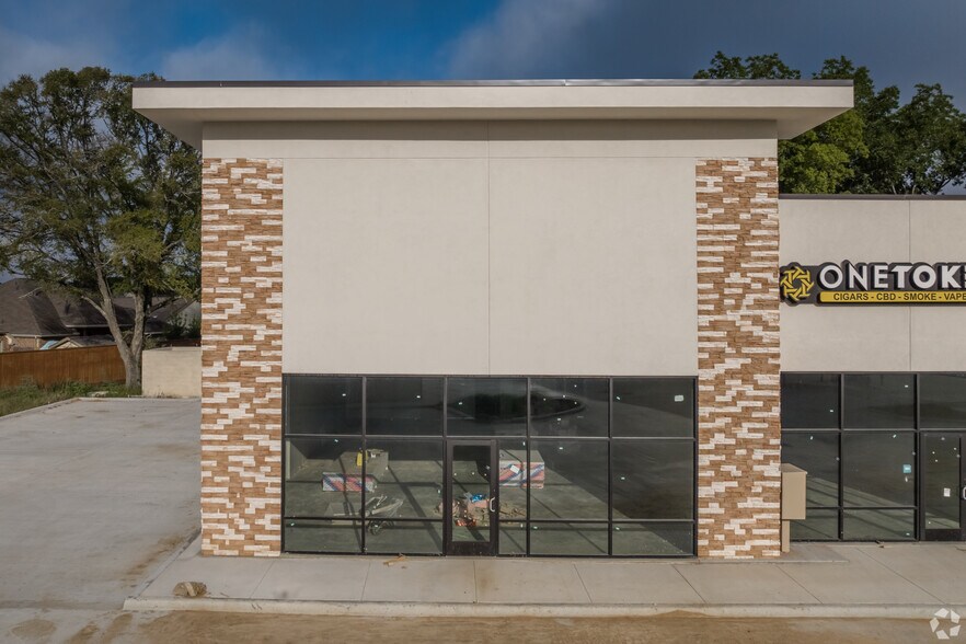More Photos Of 21941 Rosehill Reserve Dr, Tomball General Retail For Lease