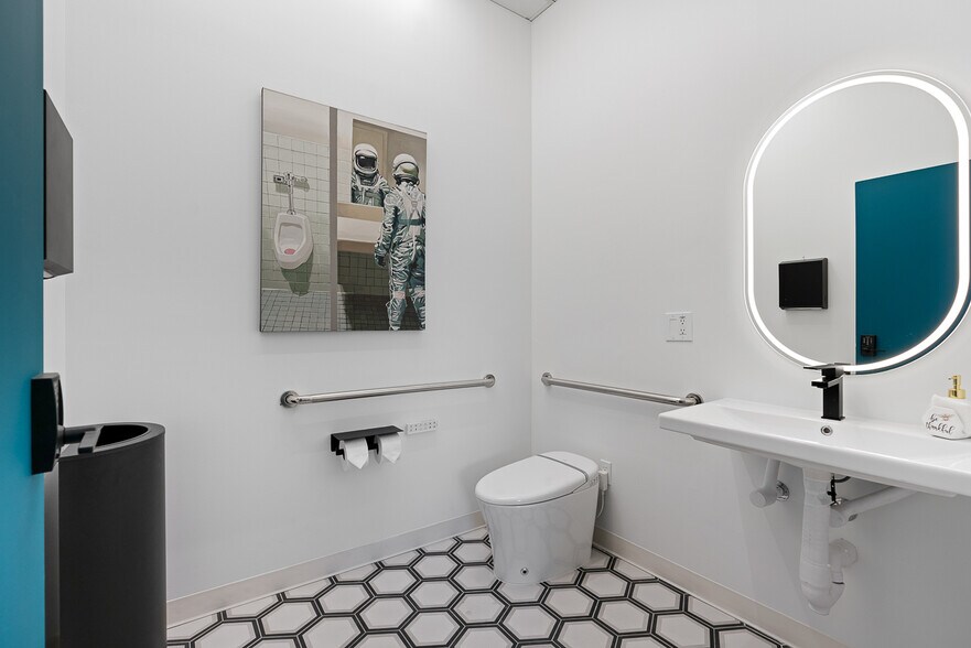More Photos Of 1801 S La Cienega Blvd, Los Angeles Loft Creative Space For Lease