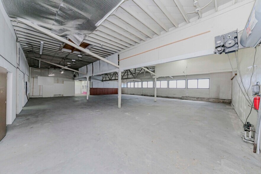 More Photos Of 3601 Florence Ave, Bell General Retail For Lease