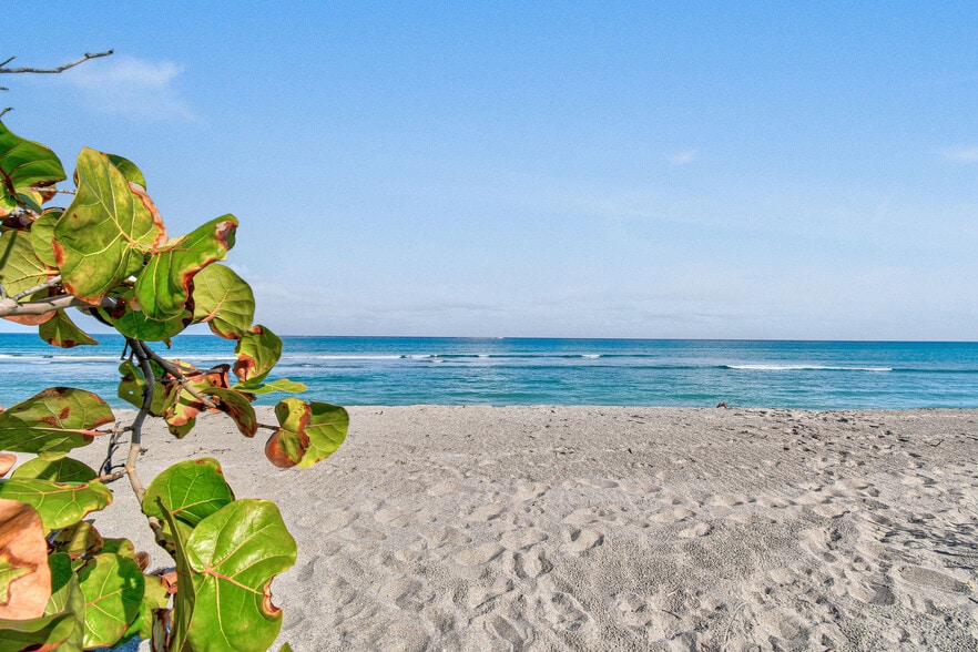 More Photos Of 444 Zephyr Way, Juno Beach Multifamily For Sale
