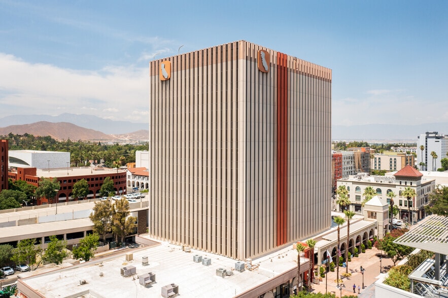 More Photos Of 3737 Main St, Riverside Office For Lease
