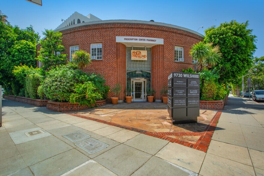 Primary Photo Of 9730-9732 Wilshire Blvd, Beverly Hills Medical For Lease