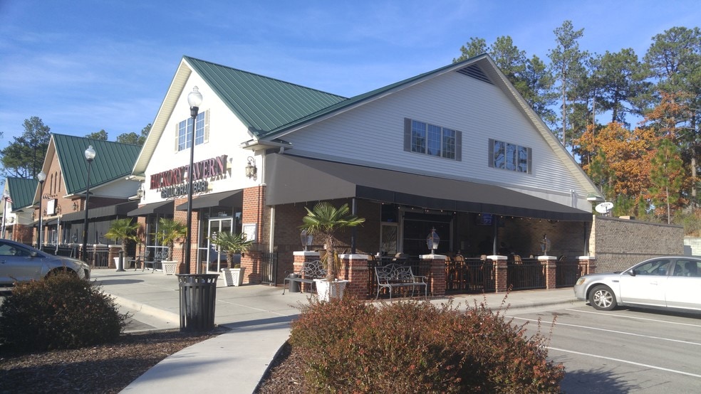 More Photos Of 9735 US 15-501 Hwy, Pinehurst Storefront For Lease