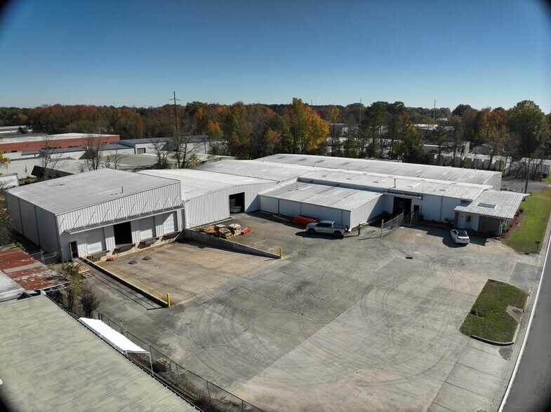 More Photos Of 1803 Abutment Rd, Dalton Warehouse For Sale