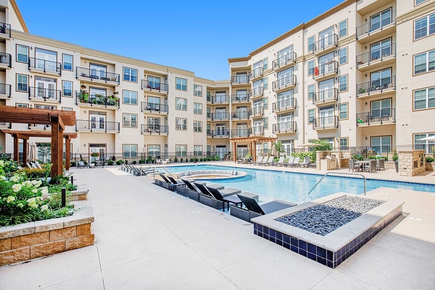 More Photos Of 6201 Johnson Dr, Mission Apartments For Lease