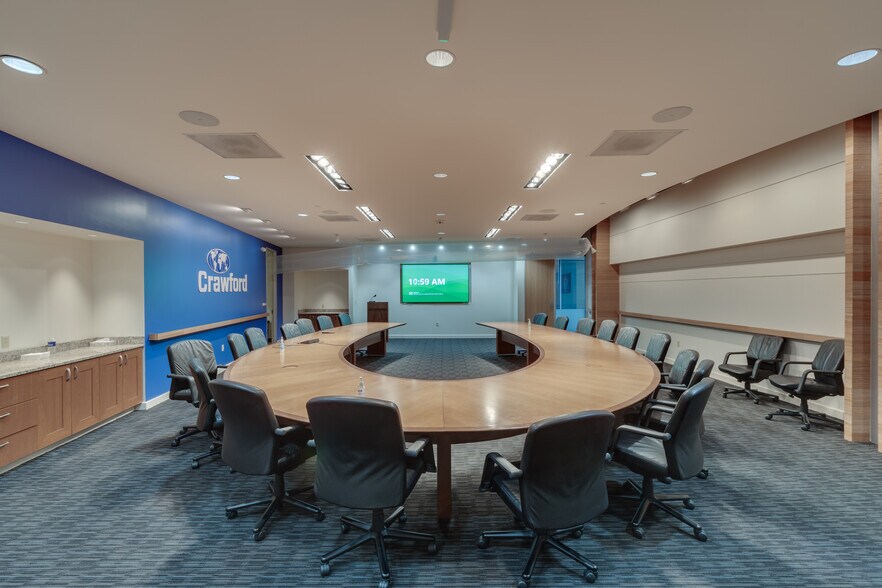 More Photos Of 830 S Greenville Ave, Allen Office For Lease