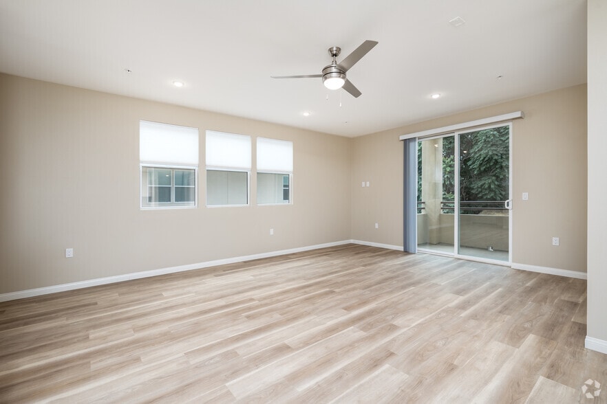More Photos Of 2910 Allesandro St, Los Angeles Apartments For Lease