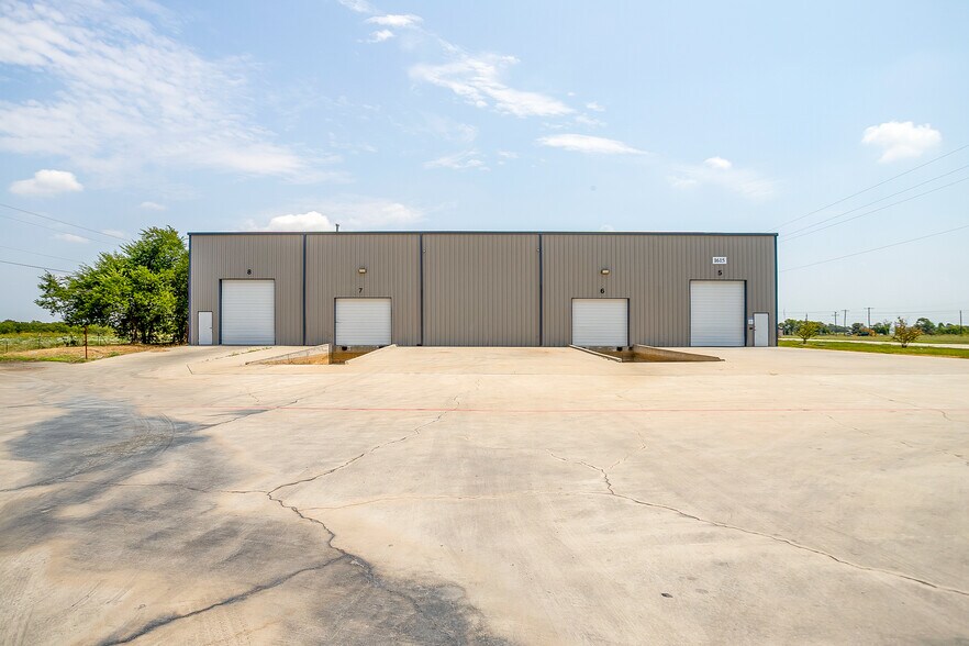 More Photos Of 1635 N FM 156, Ponder Unknown For Lease