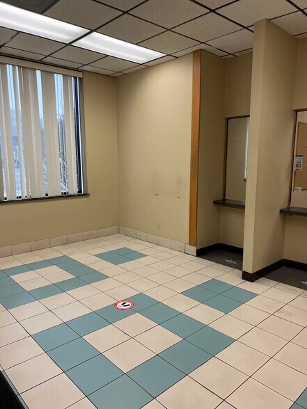 More Photos Of 1500 Genesee St, Utica Medical For Lease