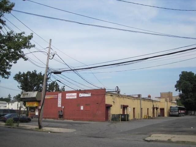 More Photos Of 338-350 Nassau Rd, Roosevelt General Retail For Sale