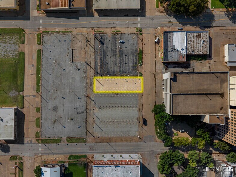 More Photos Of 705 Lamar St, Wichita Falls Office For Sale