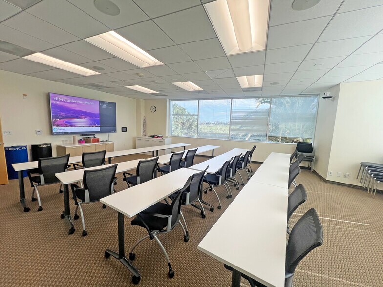 More Photos Of 6550 Hollister Ave, Goleta Office For Lease