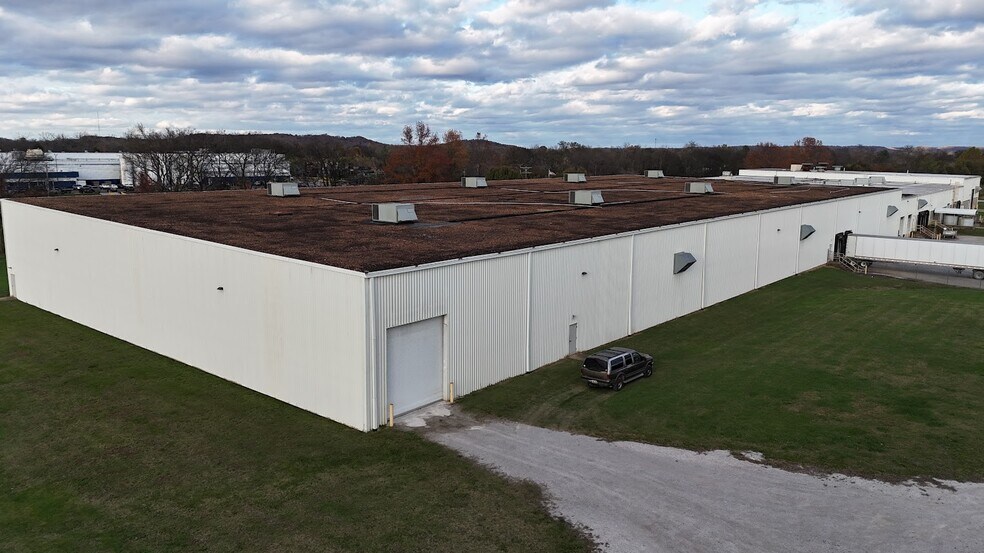 More Photos Of 188 Earl Davis Dr, Russellville Manufacturing For Lease