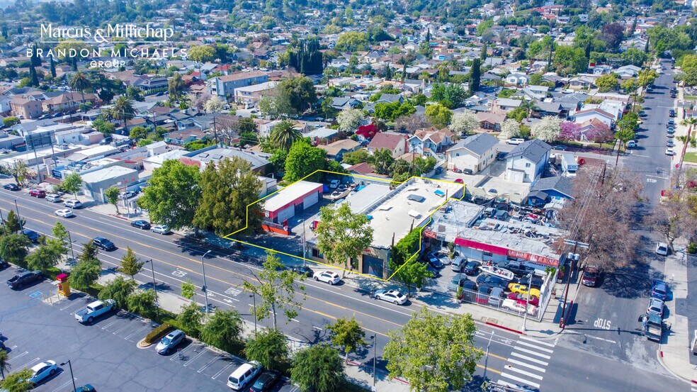 More Photos Of 5243-5251 York Blvd, Los Angeles Auto Repair For Sale