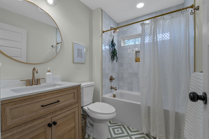 More Photos Of , Greenville Multifamily For Sale