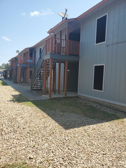 More Photos Of 430 Kendalia Ave, San Antonio Apartments For Sale
