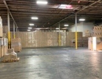 More Photos Of 6695-6699 NW 36th Ave, Miami Light Distribution For Lease