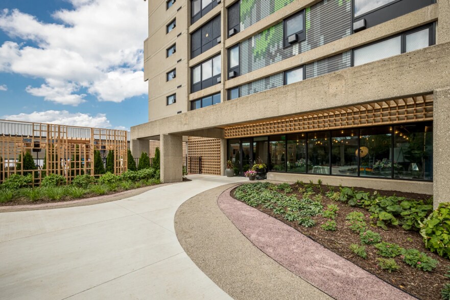 More Photos Of 750 Chene St, Detroit Apartments For Sale