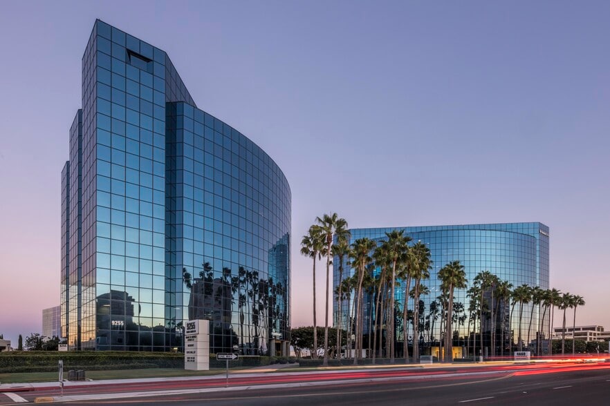 More Photos Of 4660 La Jolla Village Dr, San Diego Office For Lease