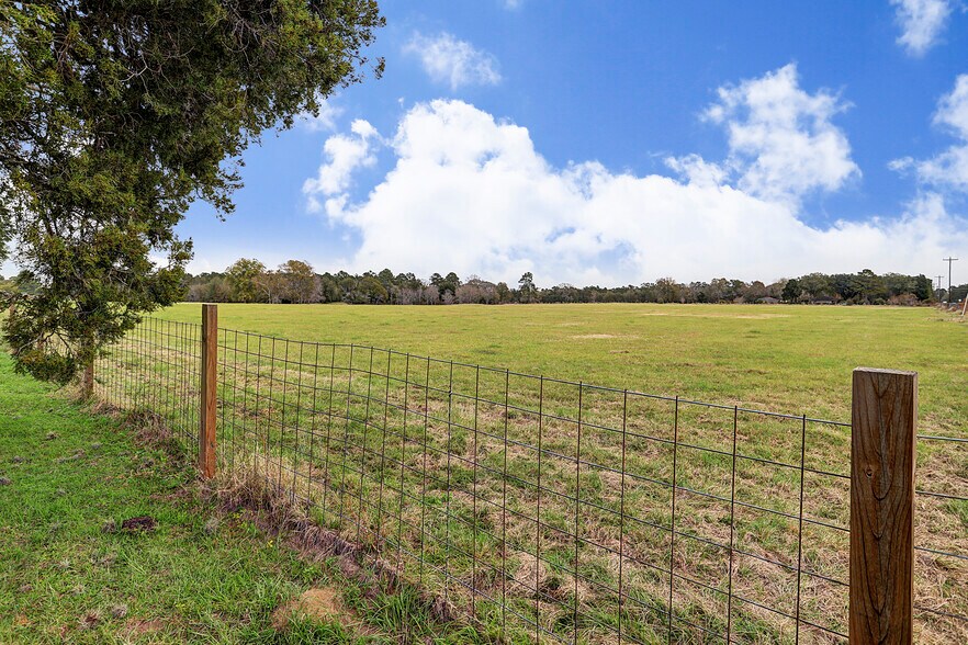 More Photos Of TBD Magnolia Road Rd, Hockley Land For Sale