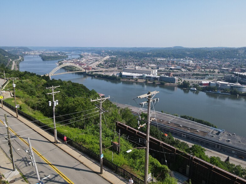 More Photos Of 1325 Grandview Ave, Pittsburgh Storefront Retail Residential For Sale