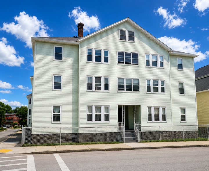 More Photos Of 18 Caprera Rd, Worcester Apartments For Sale