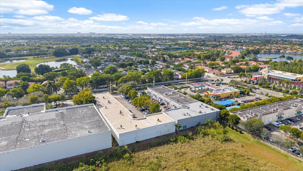 More Photos Of 10171 NW 58th St, Miami Light Distribution For Lease