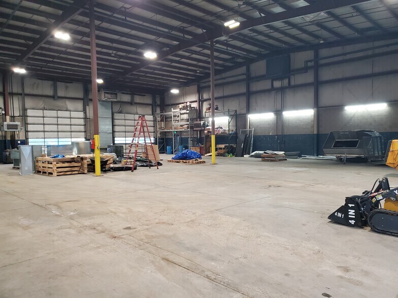 More Photos Of 1301 Raspberry St, Erie Warehouse For Lease